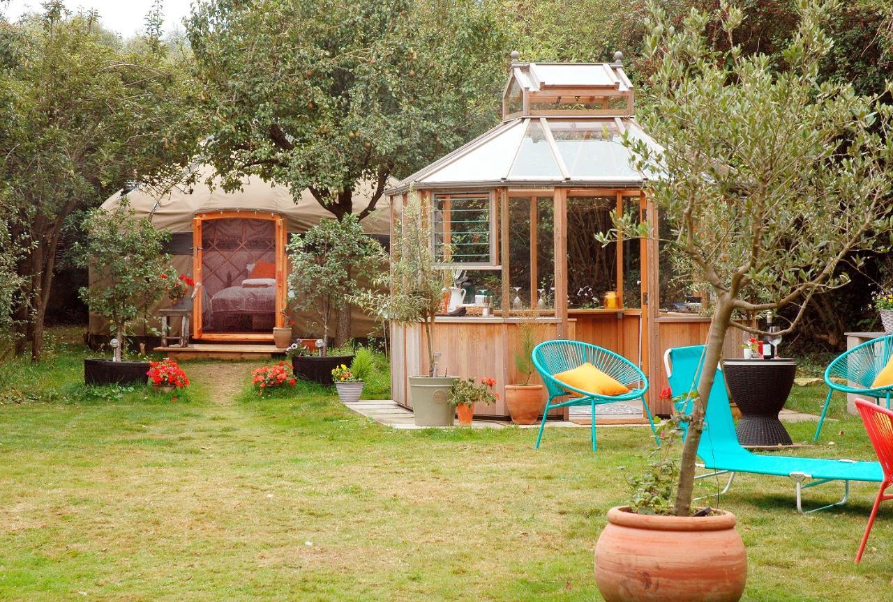 Stamford Meadows Glamping With Private Hot Tubs Hotel Екстериор снимка
