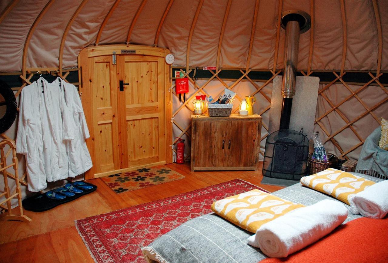 Stamford Meadows Glamping With Private Hot Tubs Hotel Екстериор снимка