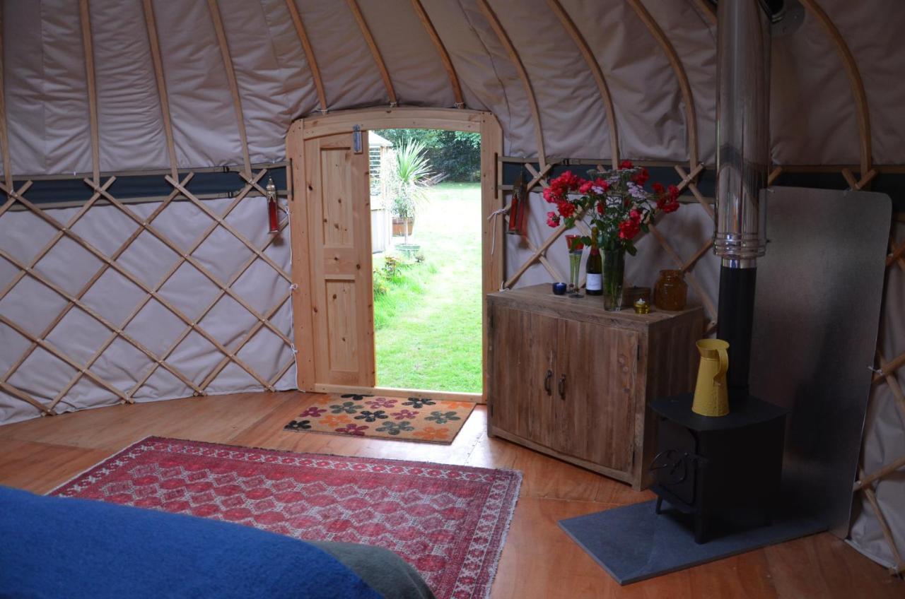 Stamford Meadows Glamping With Private Hot Tubs Hotel Екстериор снимка