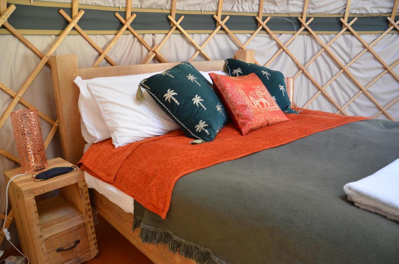 Stamford Meadows Glamping With Private Hot Tubs Hotel Екстериор снимка